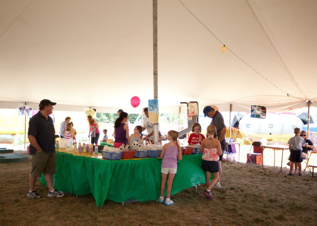 Kids' game tent at the Festival